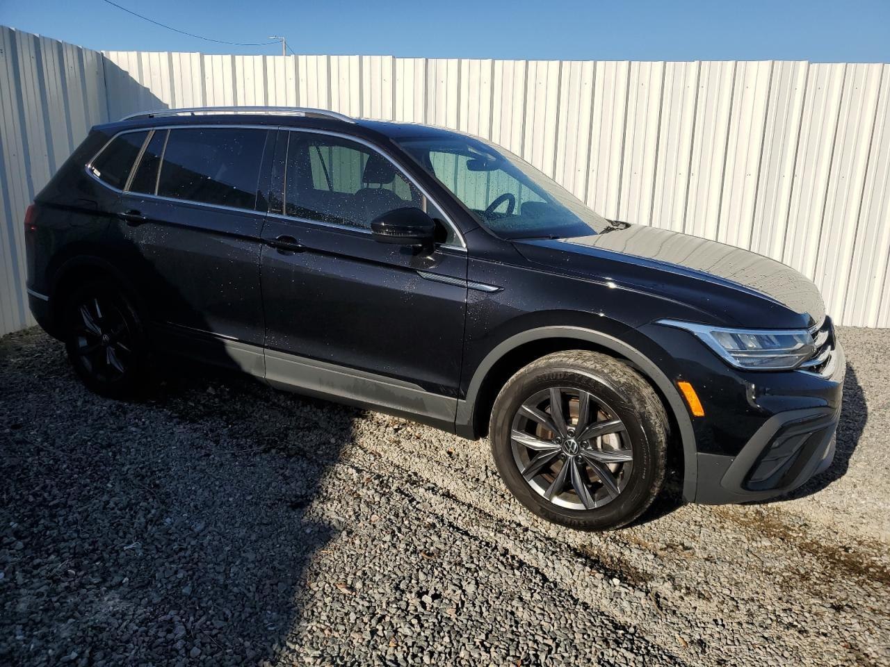 Volkswagen Tiguan SE 2023