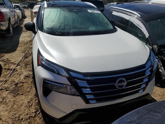 Nissan Rogue Platinum 2024