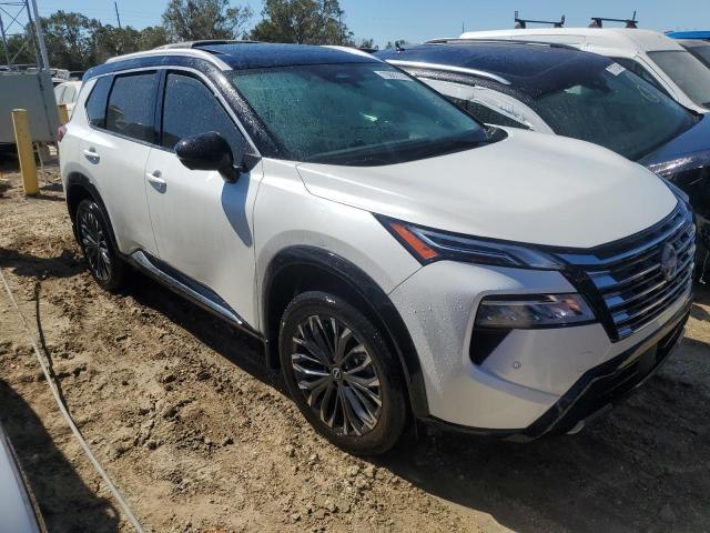 Nissan Rogue Platinum 2024