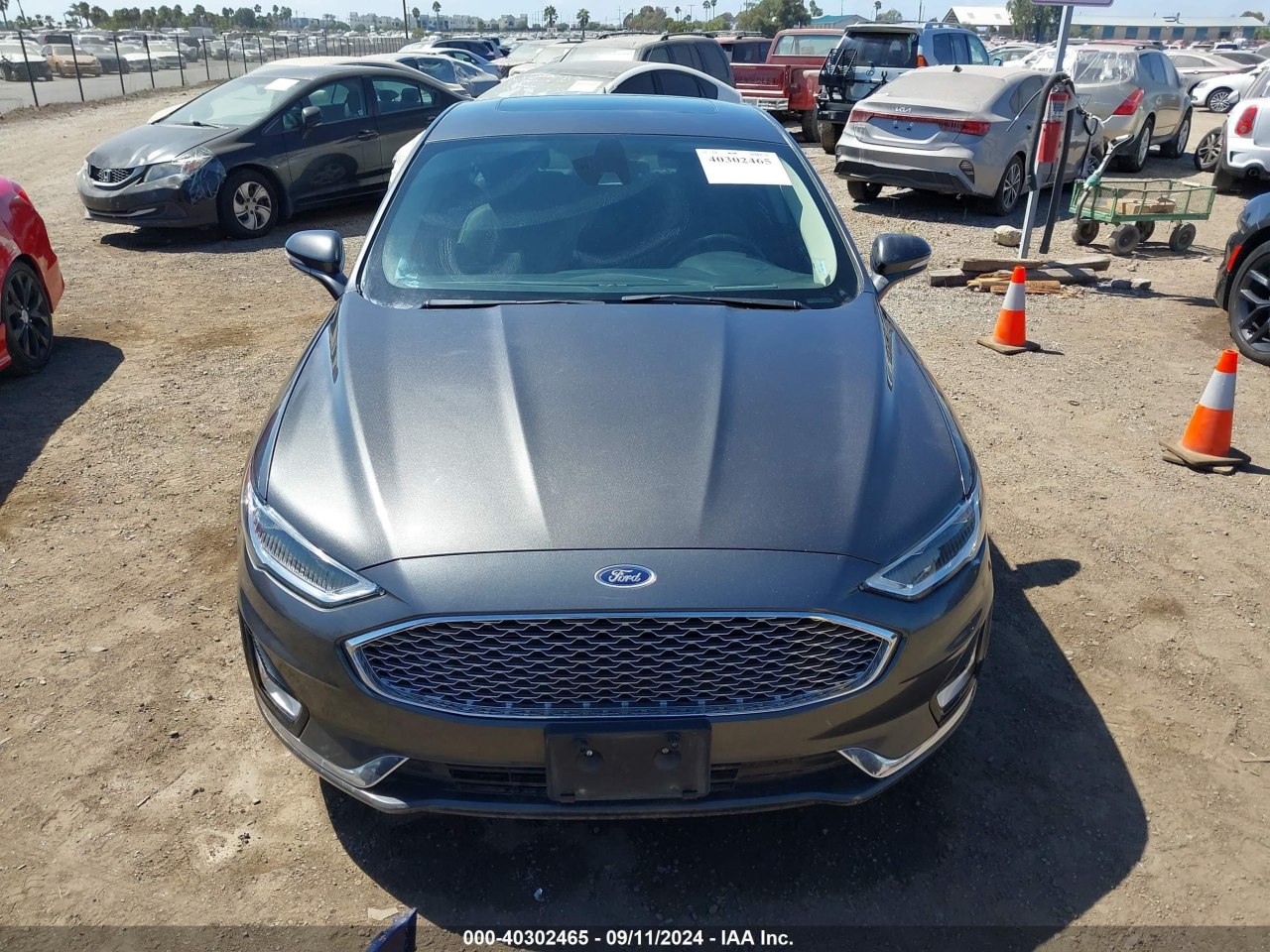 Ford Fusion Titanium 2020